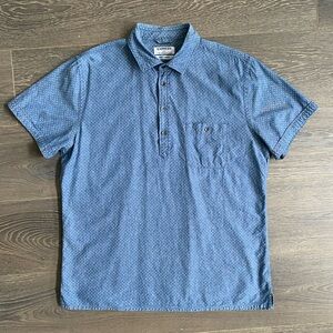 Express button shirt. Large